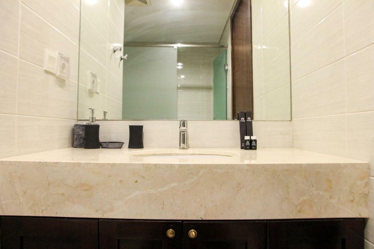 Elegant 1Br Kemang Village Apartment By Travelio Jakarta Ngoại thất bức ảnh